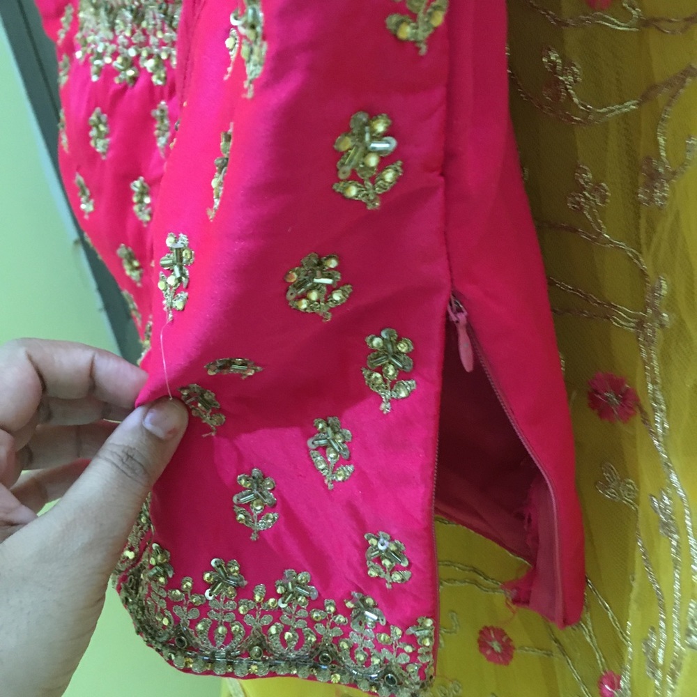 Lehenga in Yellow and Pink - Picture 15 of 16